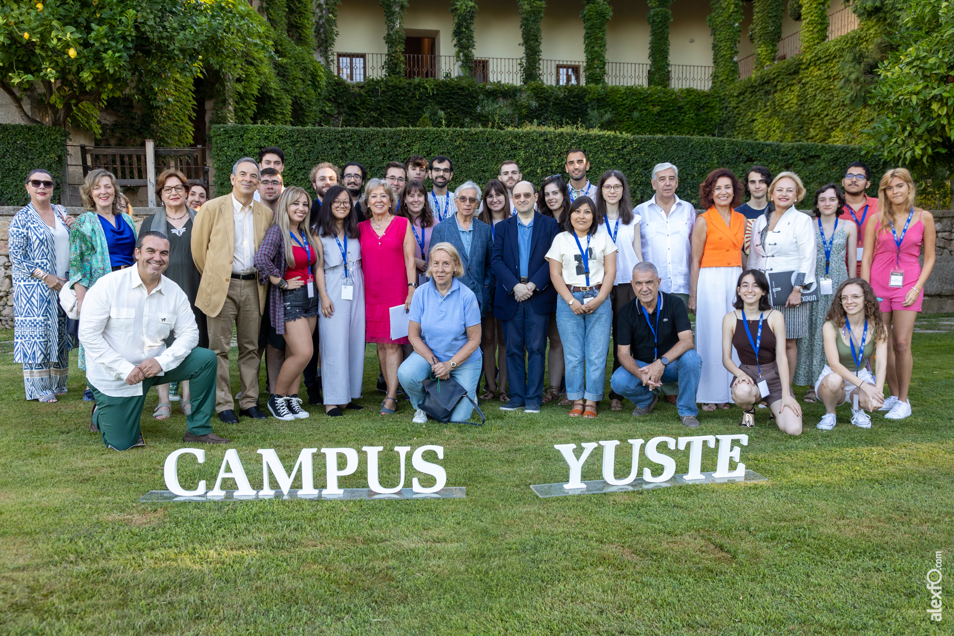 20230704 O diretor da Fundação Yuste destaca a singularidade da realização do curso sobre Carlos V no mosteiro de Yuste