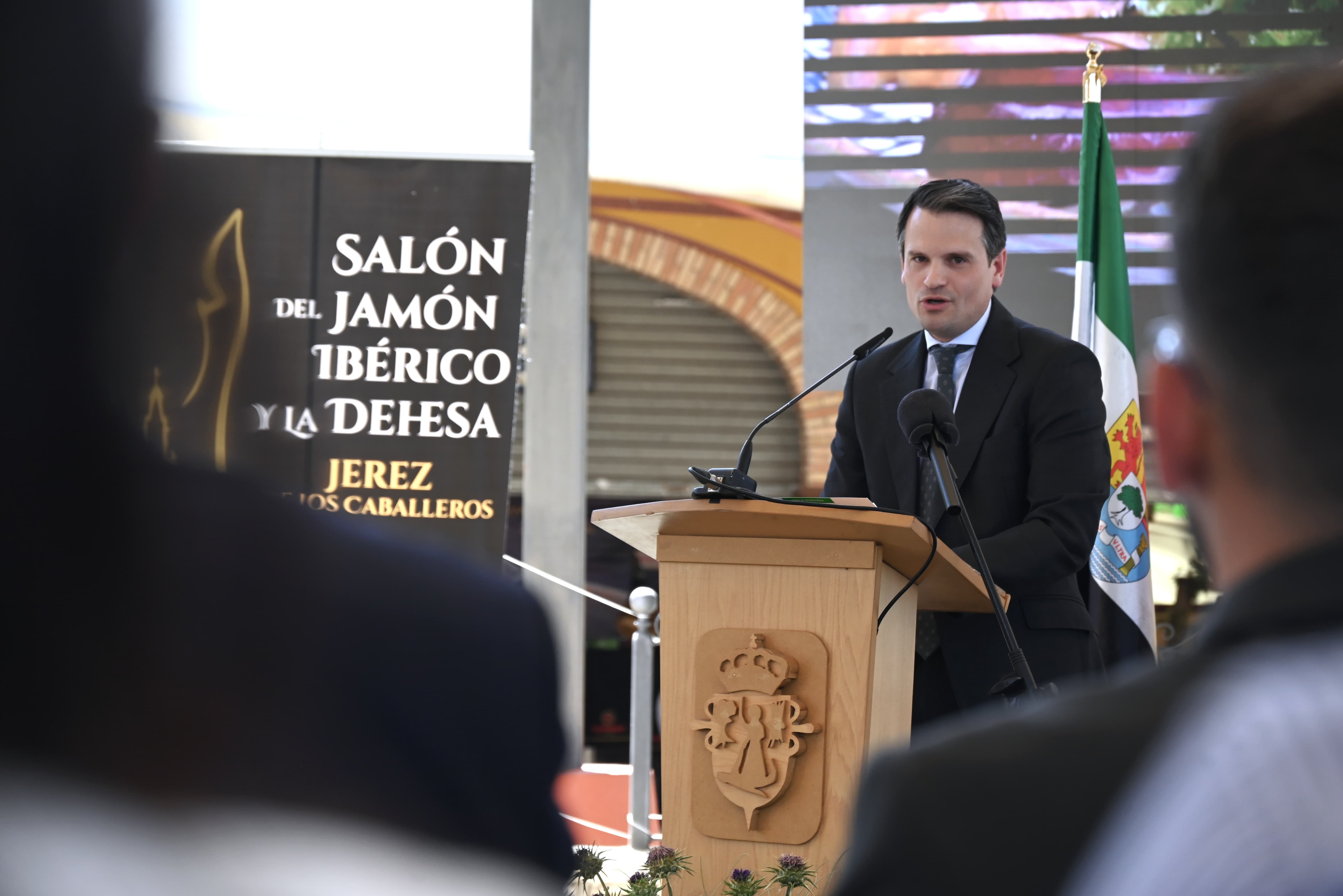 Image 0 of article Abel Bautista destaca la importancia económica del cerdo ibérico en Extremadura en la inauguración del Salón del Jamón