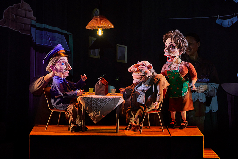 Image 3 of article Llega a la Sala Trajano 'El verdugo', la adaptación al teatro de marionetas de la inolvidable película de Berlanga