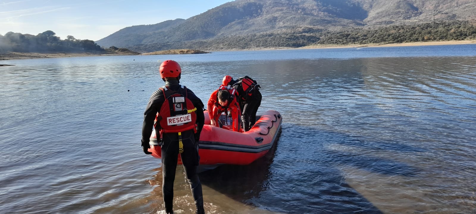 Foto de La Junta de Extremadura concede ayudas a agrupaciones de voluntariado de Protección Civil, por un importe de 169.000 euros