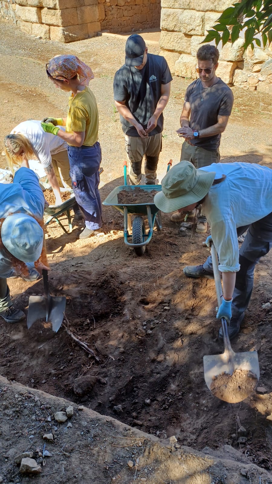 Image 2 of article Una quincena de estudiantes de la Universidad de Otago, en Nueva Zelanda, excavan en Mérida durante todo el mes de julio