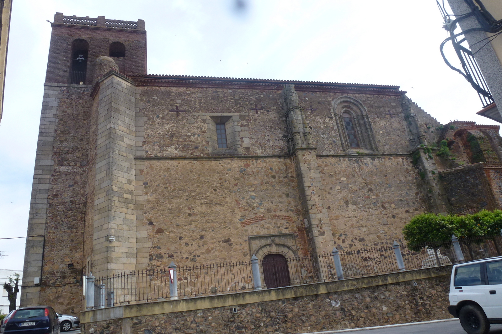Image 1 of article La Junta licita por 186.037 euros las obras de restauración de la cubierta de la Iglesia de San Blas en Salvatierra de los Barros