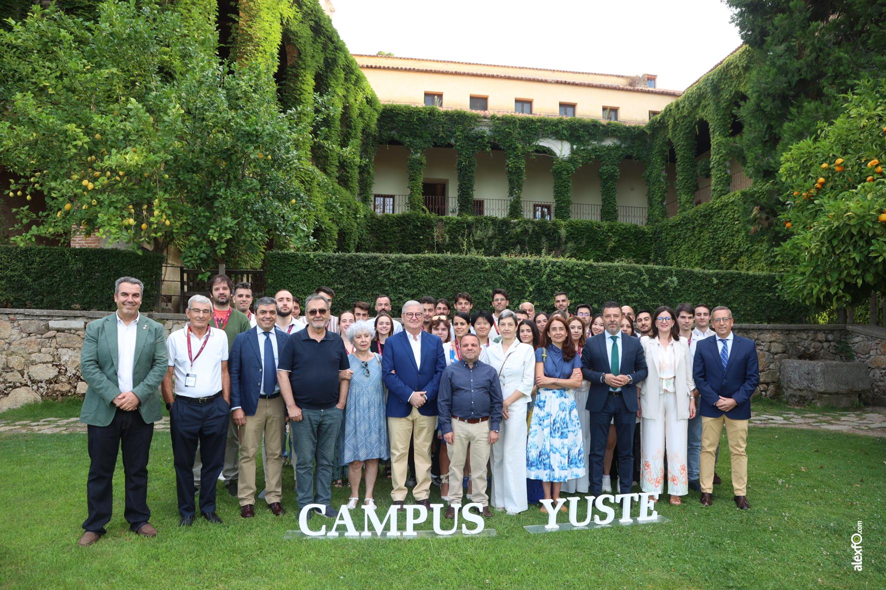 Image 0 of article Campus Yuste reivindica los valores europeos y la paz frente al racismo, la xenofobia y la intolerancia