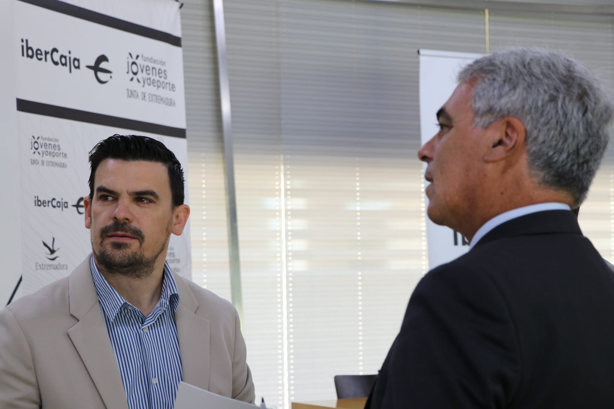 Image 3 of article La Fundación Jóvenes y Deportes renueva su acuerdo de colaboración con Ibercaja para potenciar los valores del deporte en Extremadura