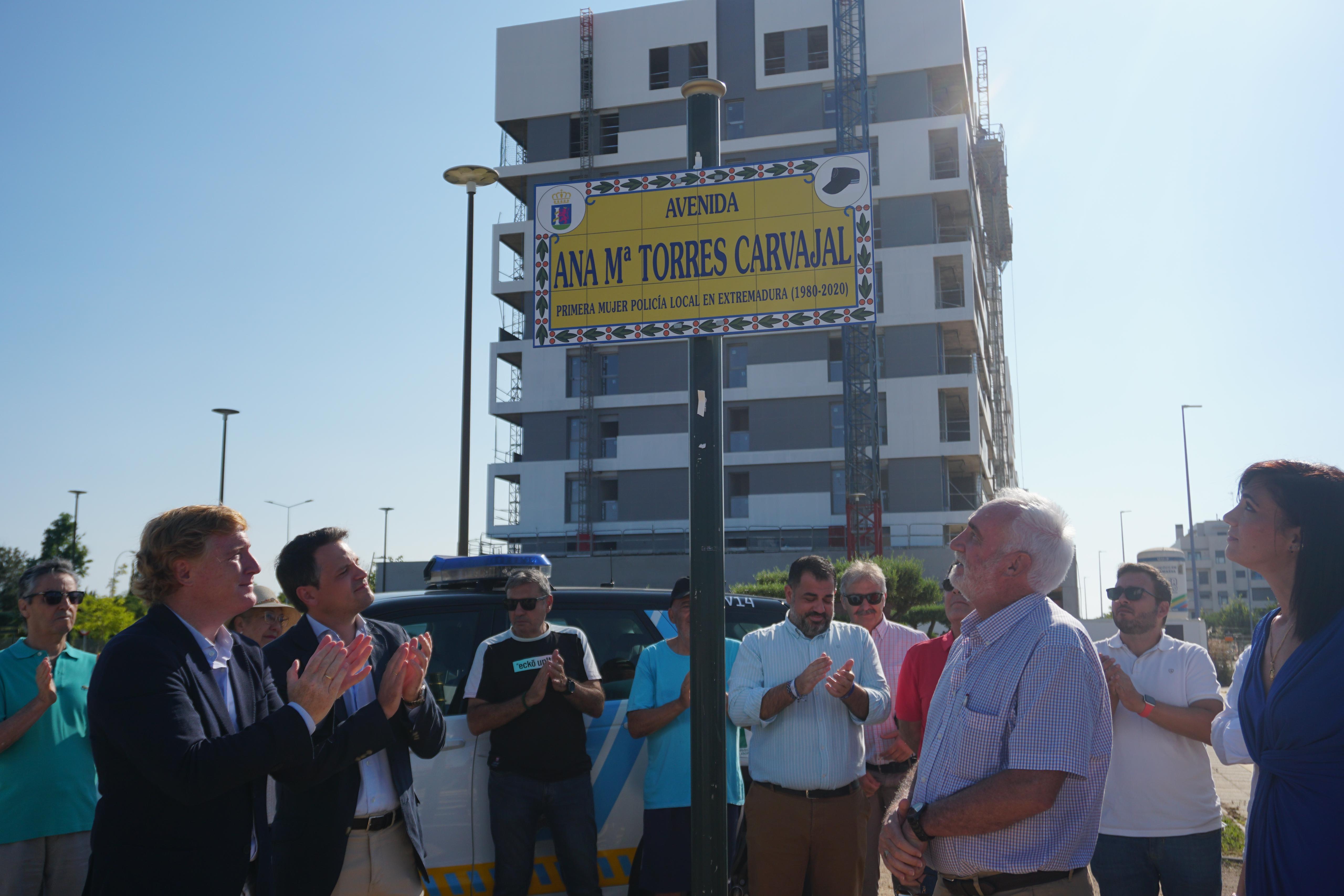 Inauguración de la avenida Ana María Torres Carvajal.