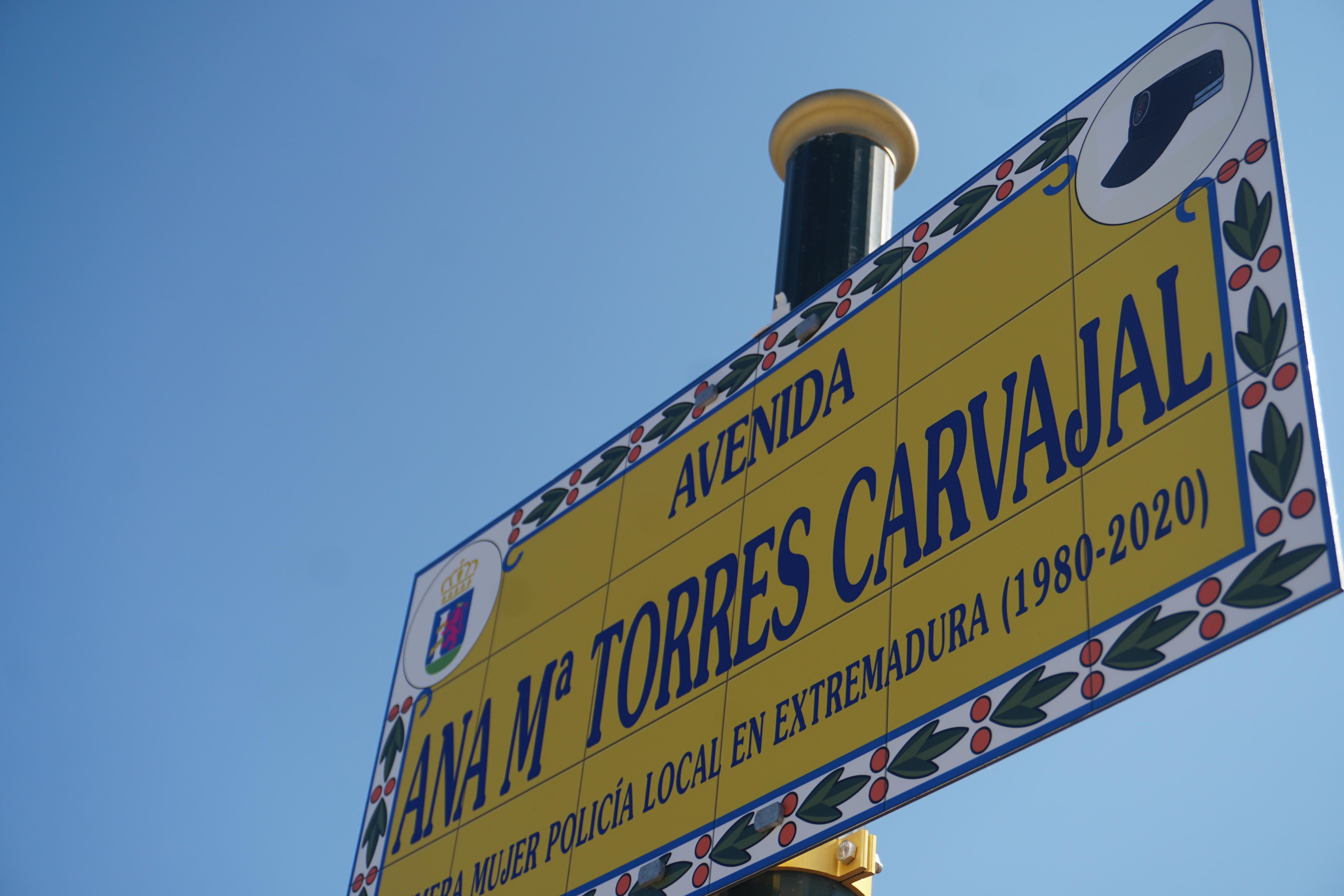 Inauguración de la avenida Ana María Torres Carvajal.
