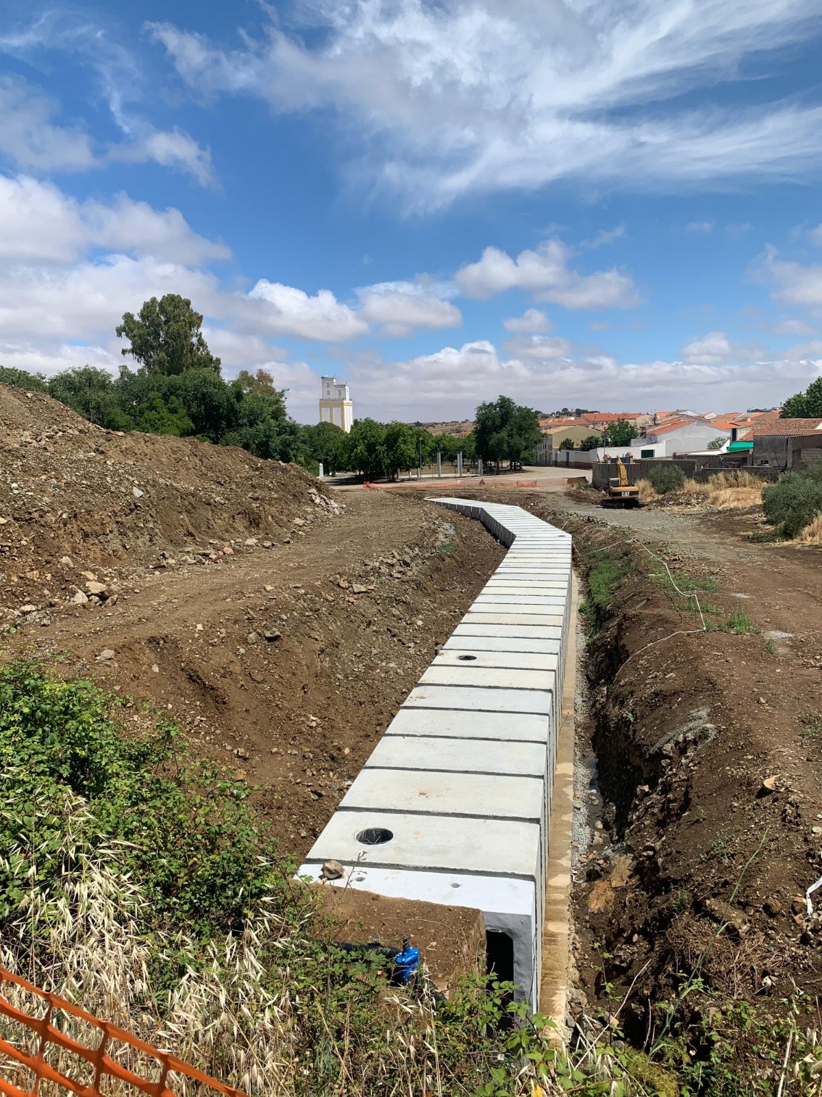 Obras encauzamiento del arroyo de Monesterio 