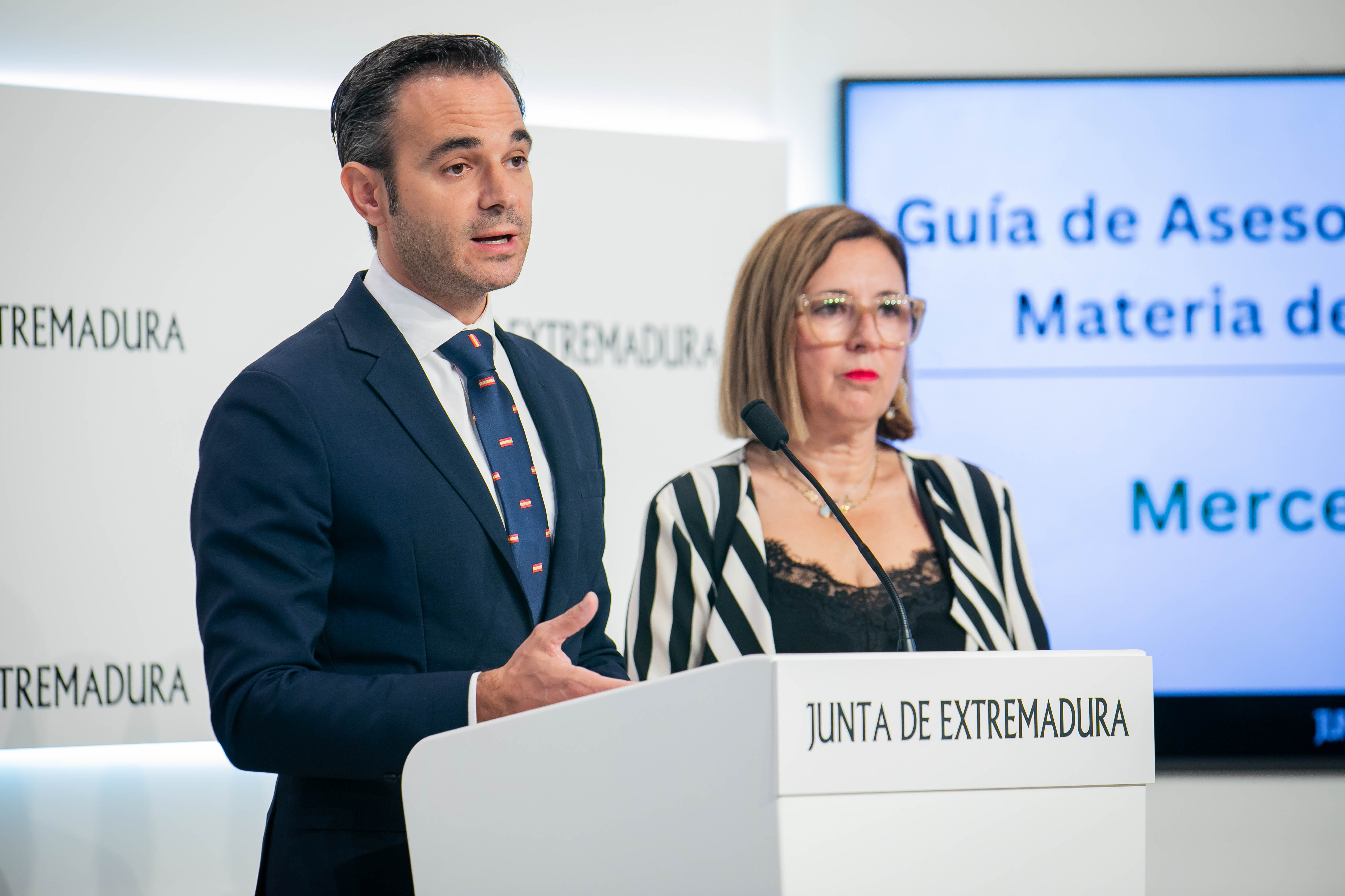 El director general de Agricultura y Ganadería, José Manuel Benítez, durante la rueda de prensa.