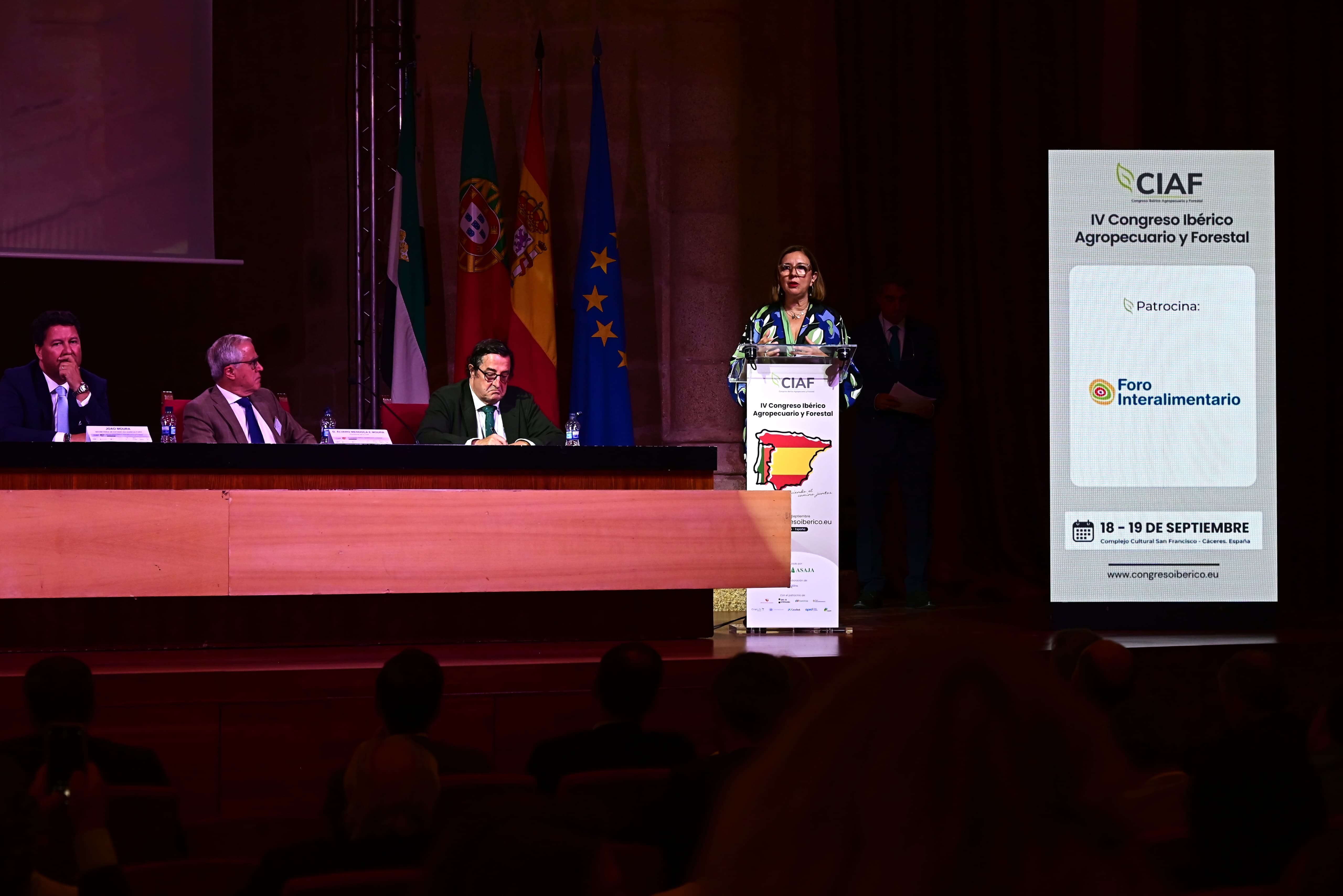 La consejera de Agricultura, Ganadería y Desarrollo Sostenible, Mercedes Morán, durante la inauguración.