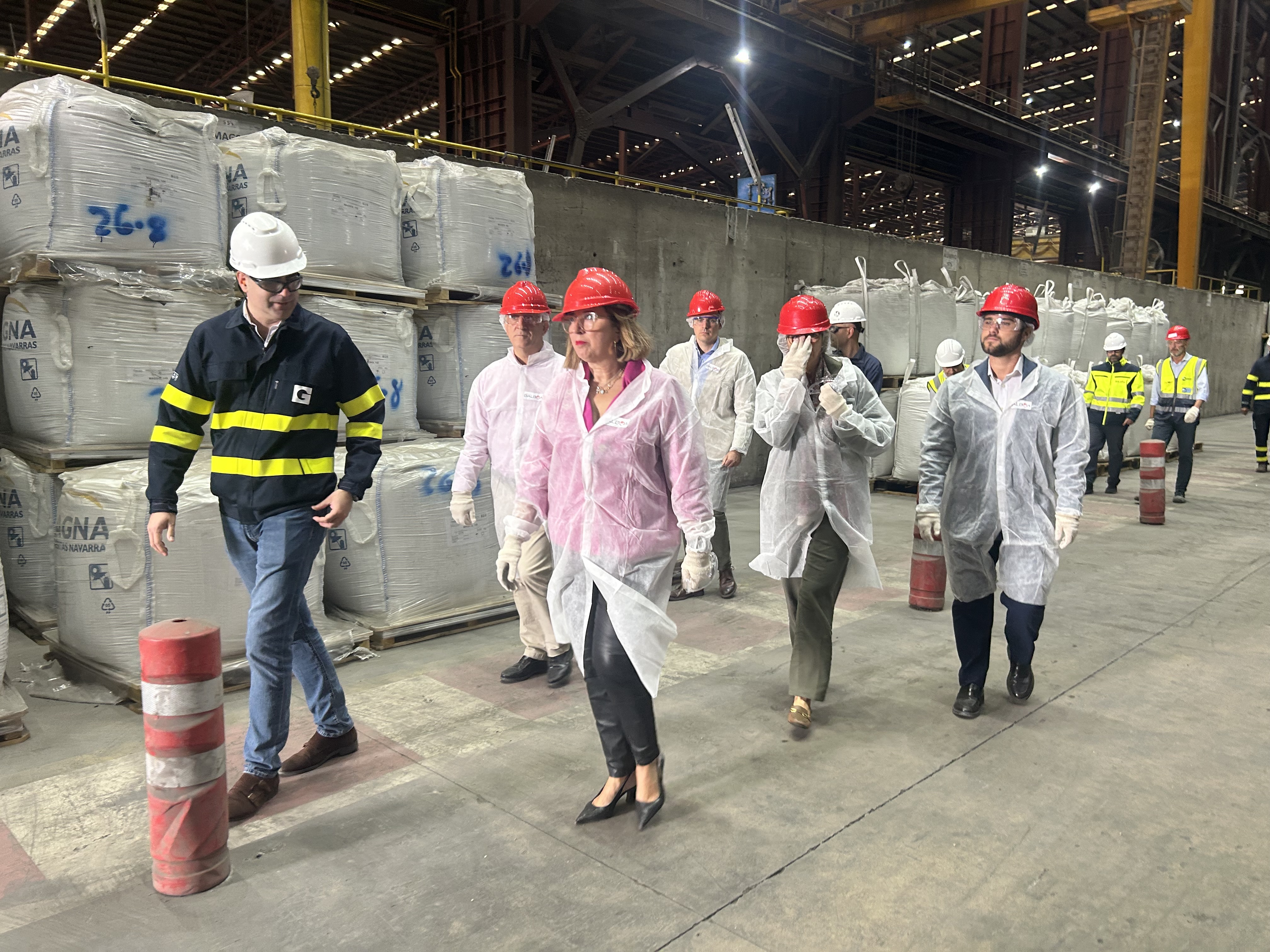 La consejera de Agricultura, Ganadería y Desarrollo Sostenible, Mercedes Morán, durante la visita.