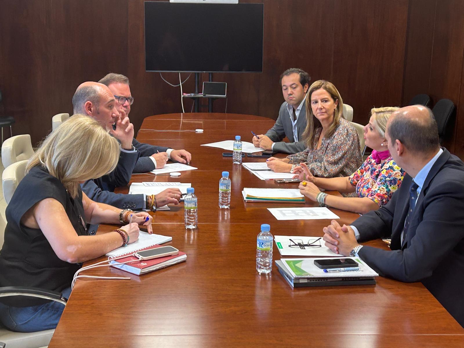 reunión con los representantes del PP