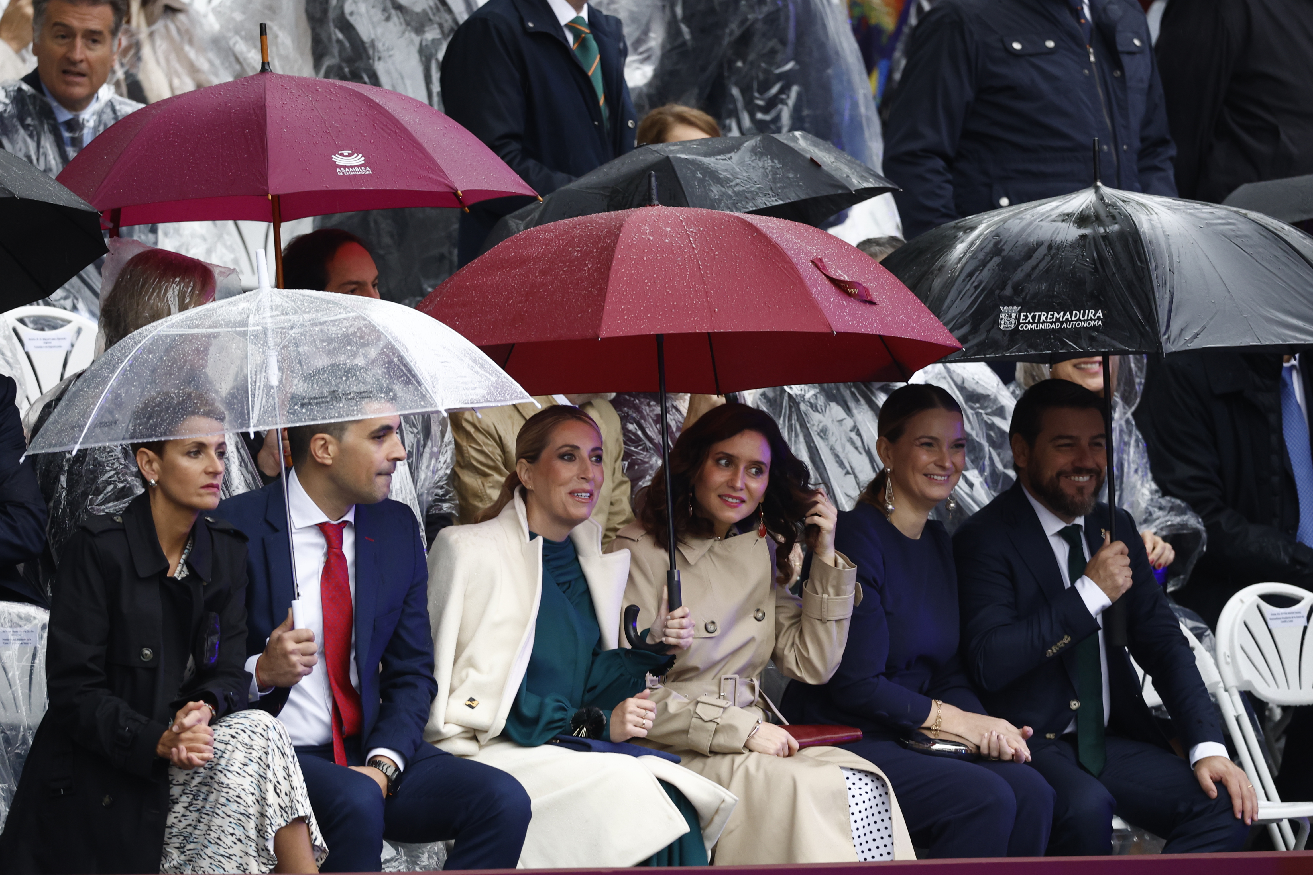 Desfile homenaje a la Bandera Nacional y Desfile Militar, con motivo del Día de la Fiesta Nacional