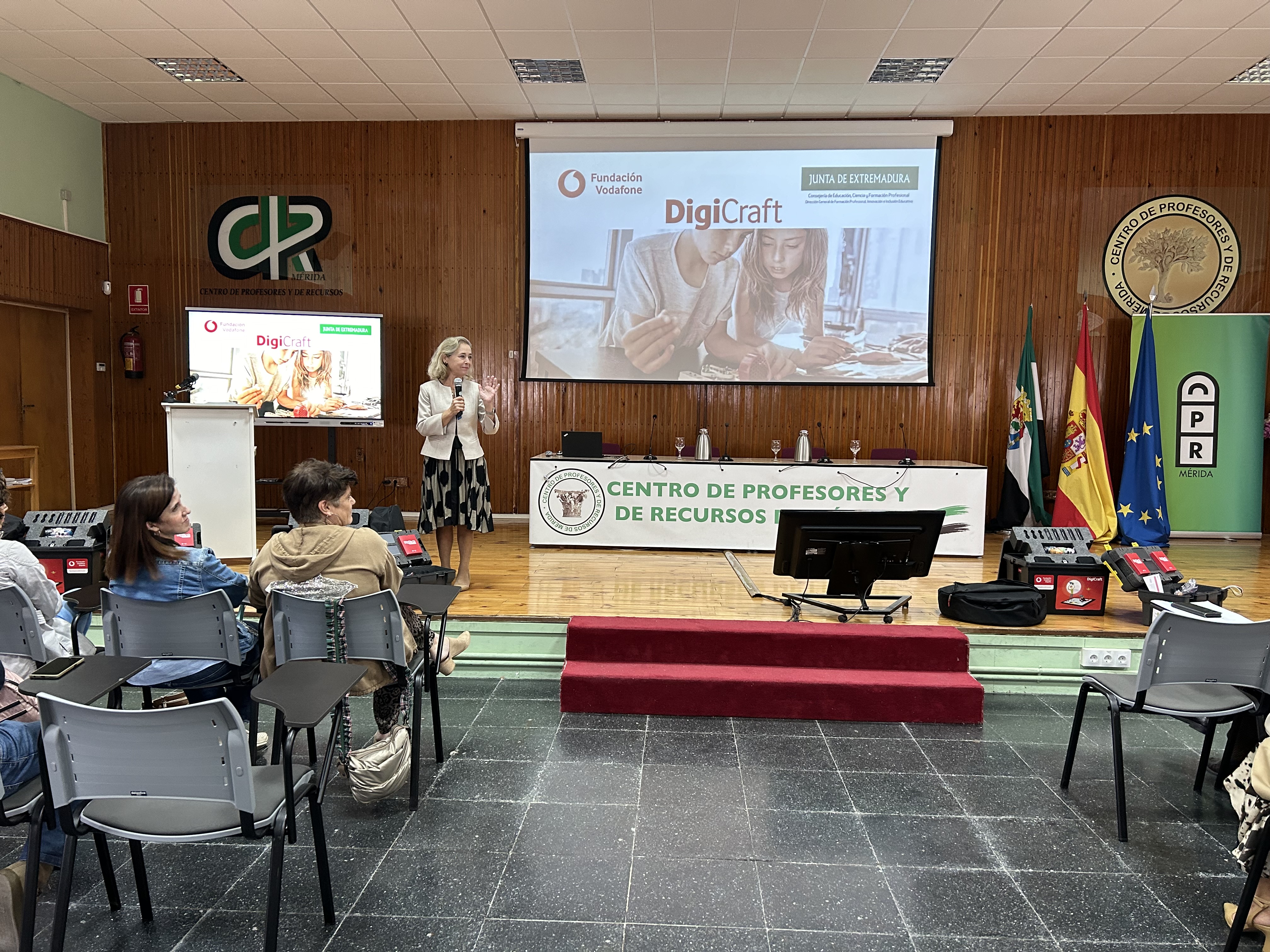 La consejera de Educación, María Mercedes Vaquera, durante el acto.