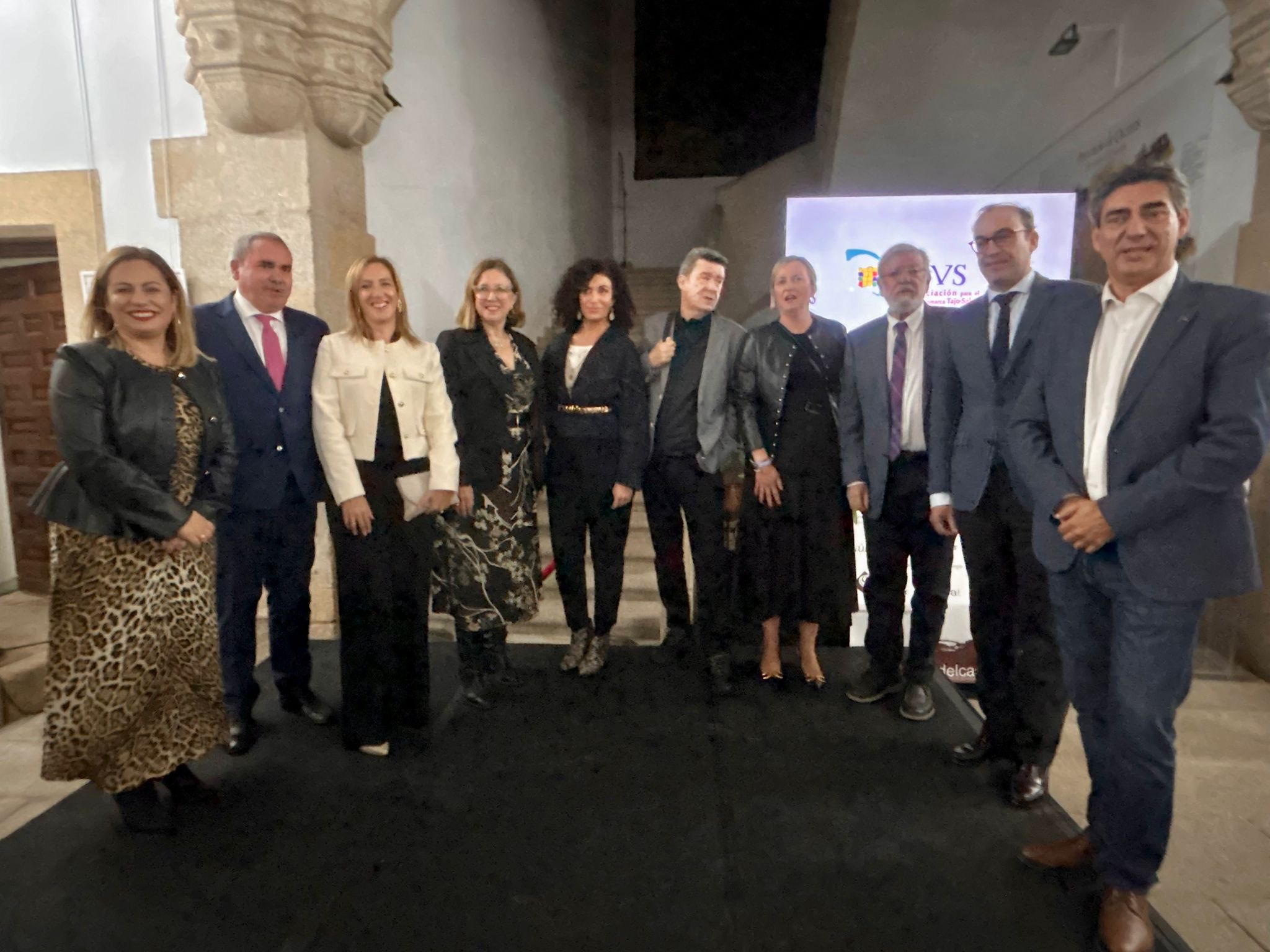 Asistentes a la celebración de la 30ª Semana de la Torta del Casar.