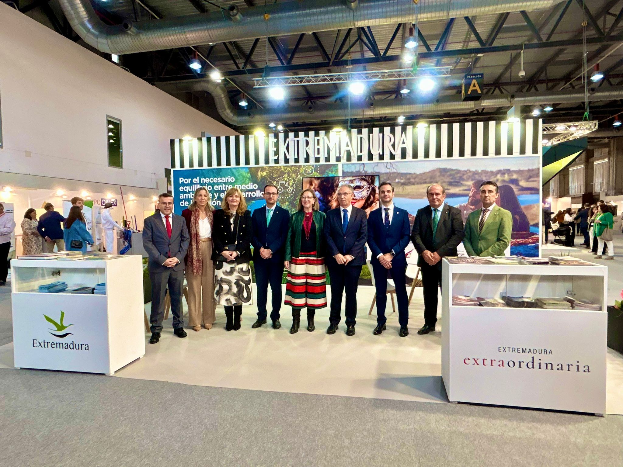 La consejera de Agricultura, Ganadería y Desarrollo Sostenible, Mercedes Morán, ha inaugurado este viernes la I Feria Agroalimentaria 'Espiga'.