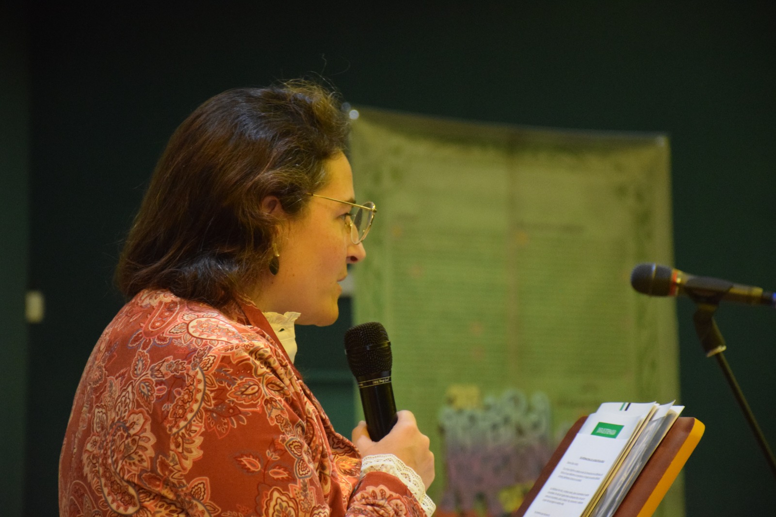 La directora general de Bibliotecas, Archivos y Patrimonio Cultural, Adela Rueda Márquez de la Plata, durante el acto.