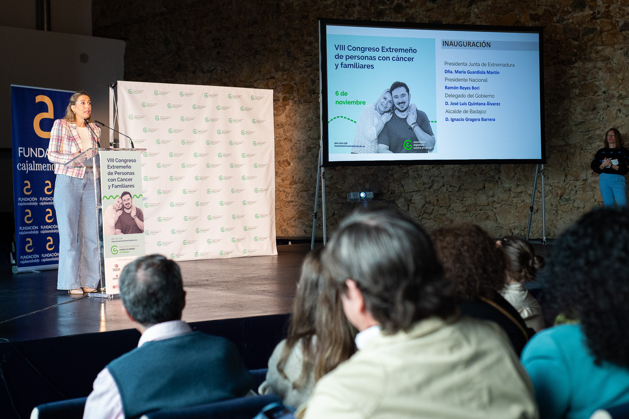 La presidenta de la Junta, María Guardiola, en el acto.