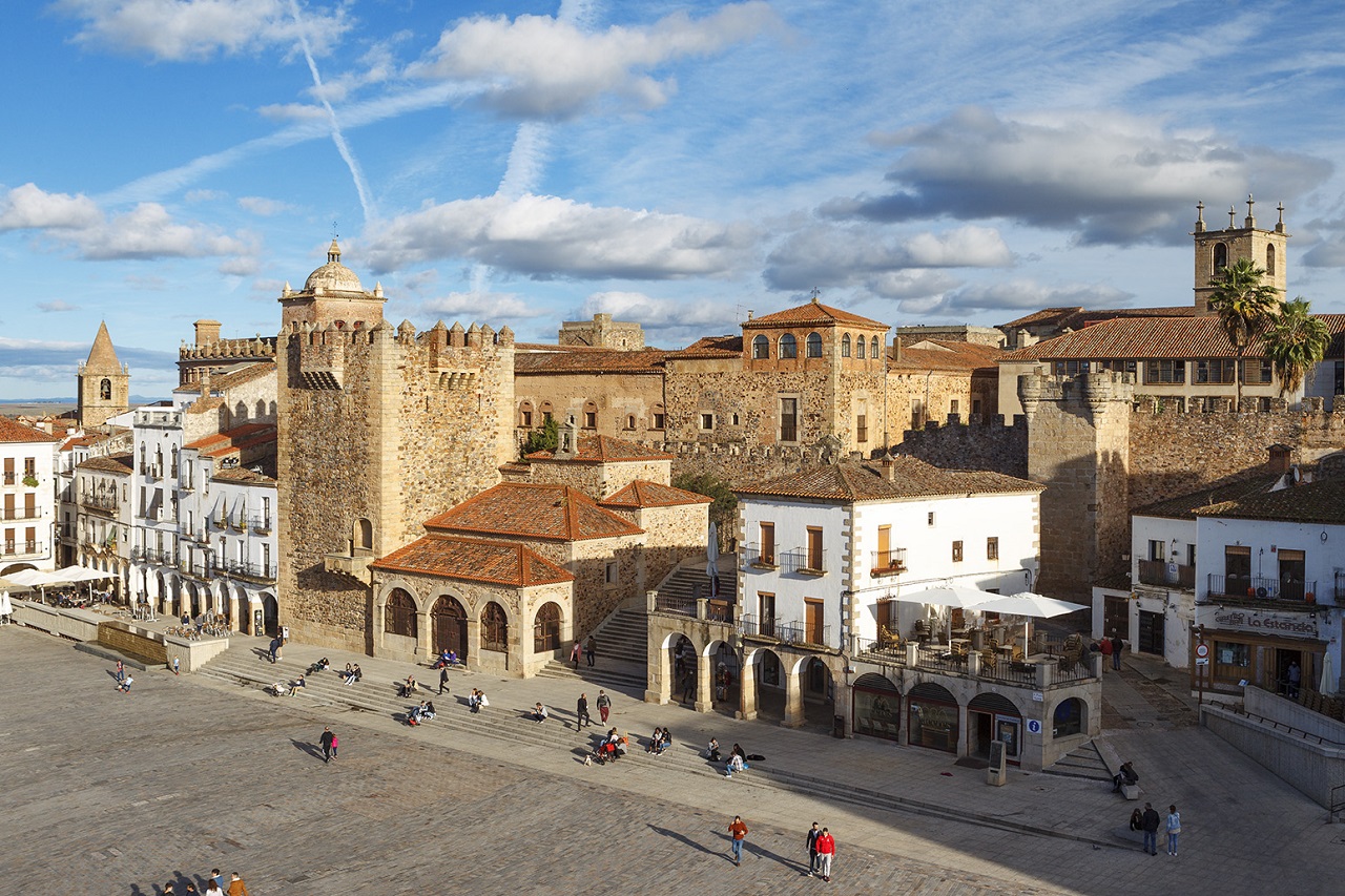 Foto de La Junta trabaja en 'Cáceres Contemporánea' para reforzar el posicionamiento de Extremadura como un referente cultural a nivel internacional