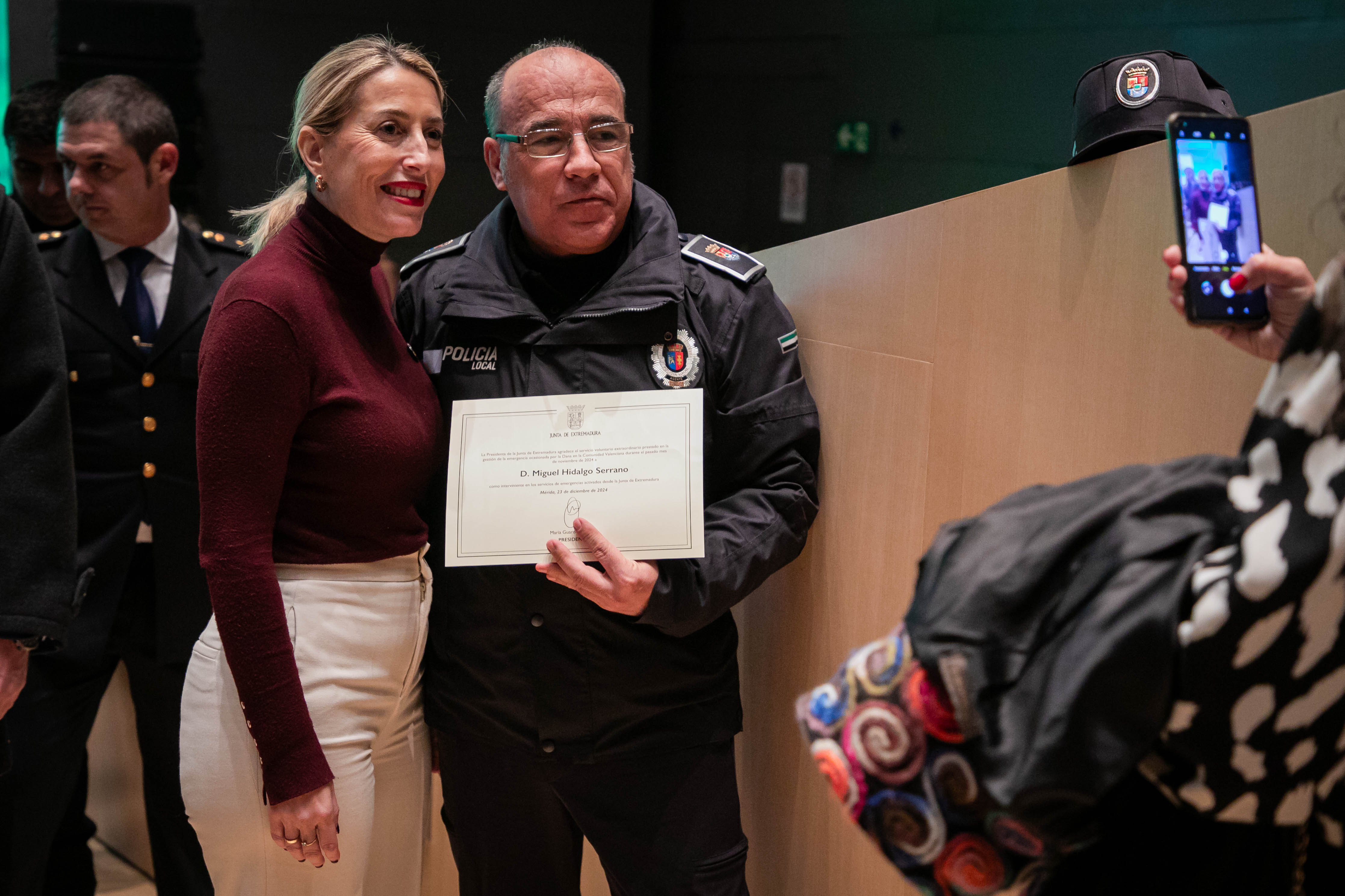 La presidenta de la Junta, María Guardiola, en el acto. 