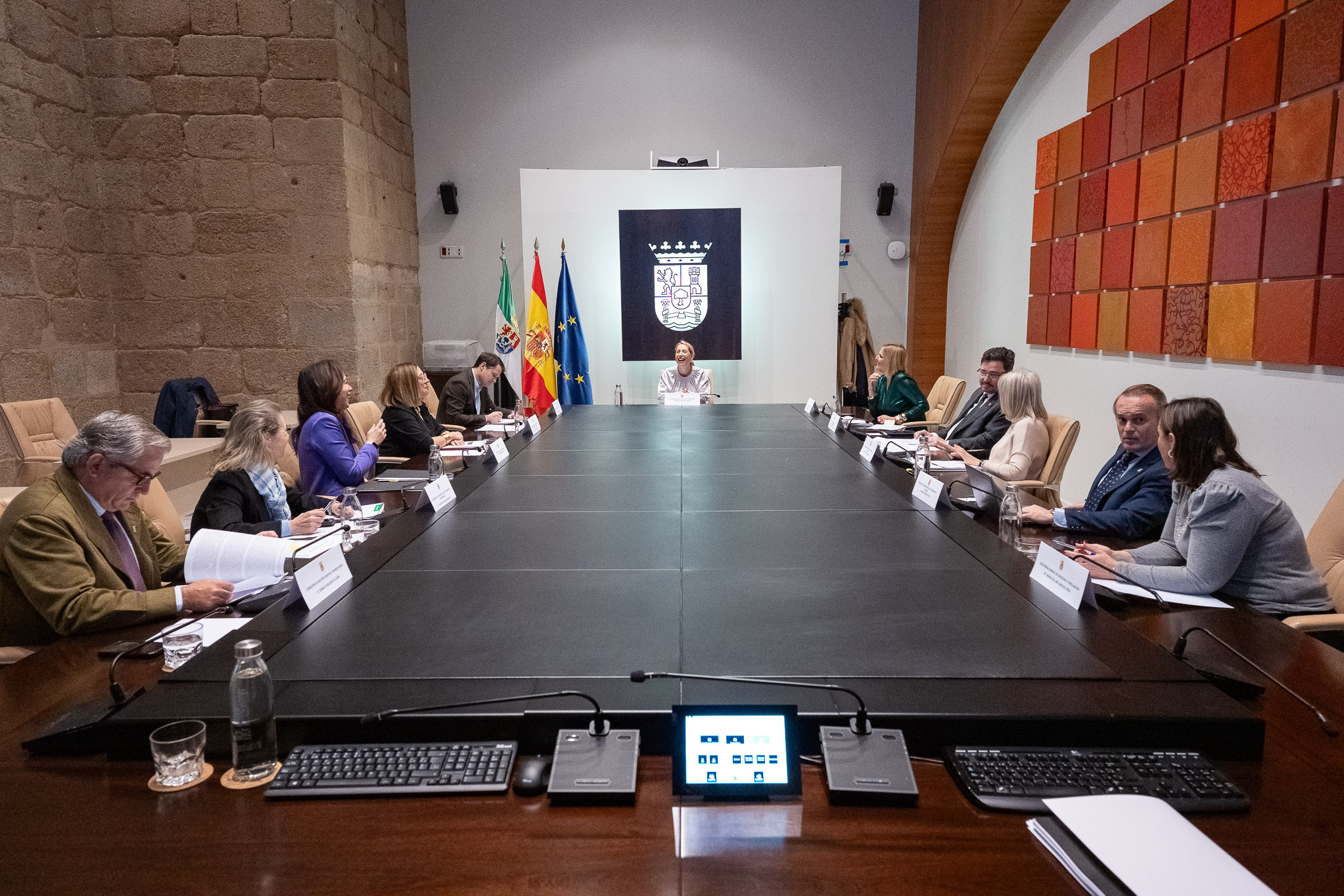 Foto de El Consejo de Gobierno aprueba casi 28 millones de euros para la construcción o mejora de centros educativos